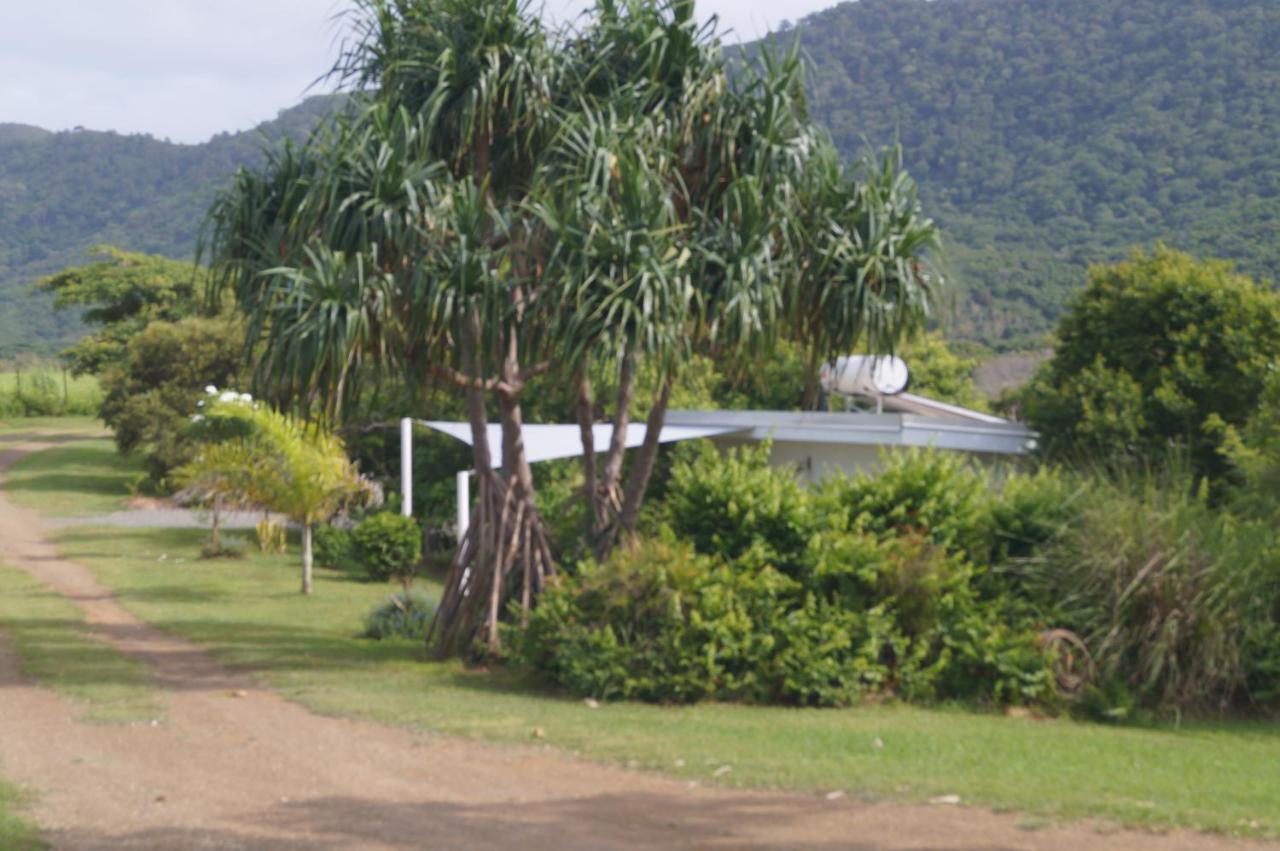 Niaouli Lodge Bourail Esterno foto